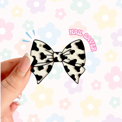 Nail Saver - Black & White Moomoo Bow